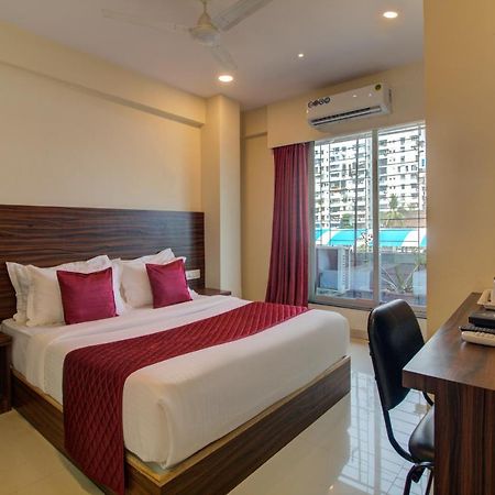 Hotel Malad Inn Opposite Malad Railway Station ムンバイ エクステリア 写真