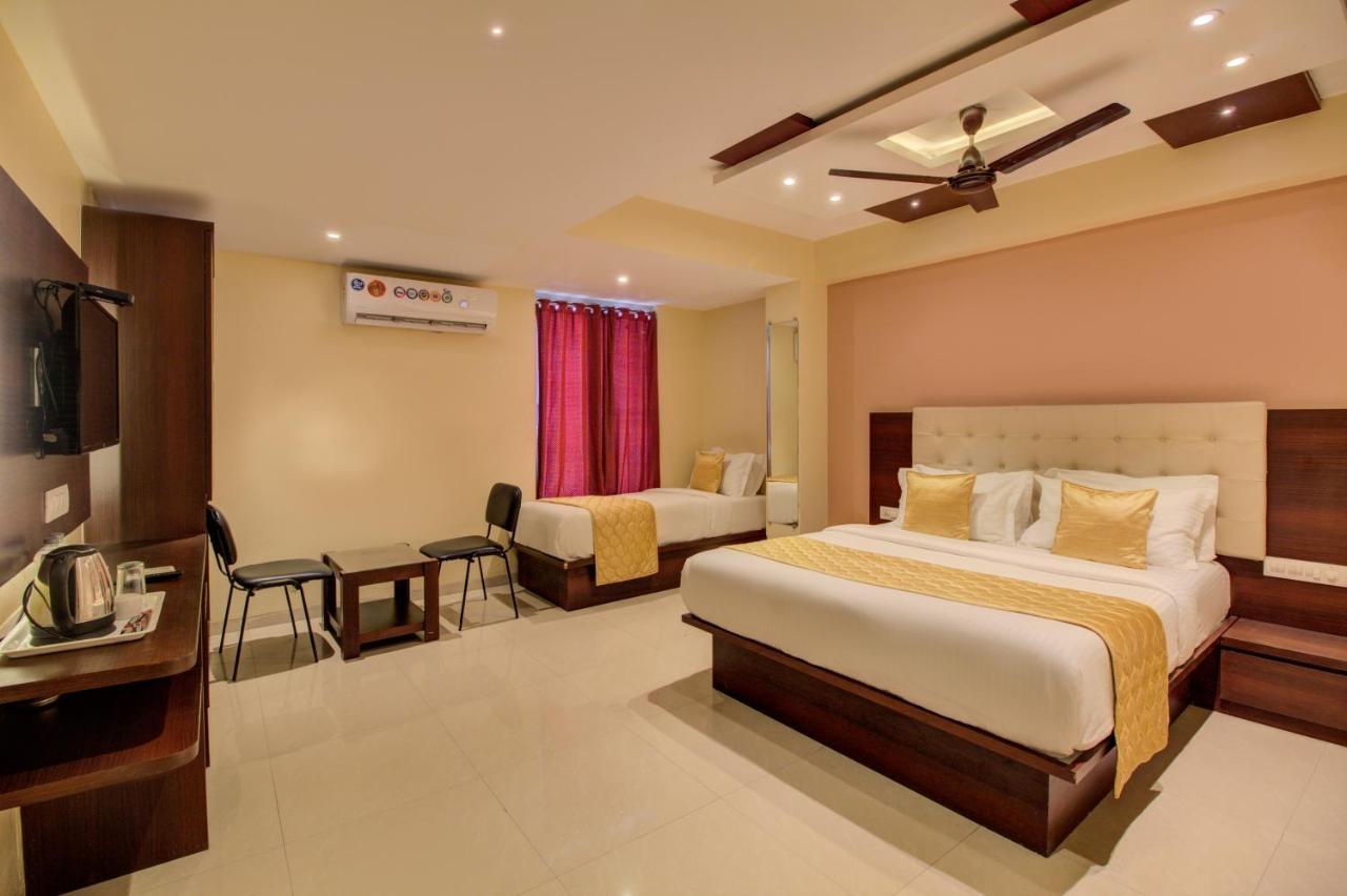 Hotel Malad Inn Opposite Malad Railway Station ムンバイ エクステリア 写真