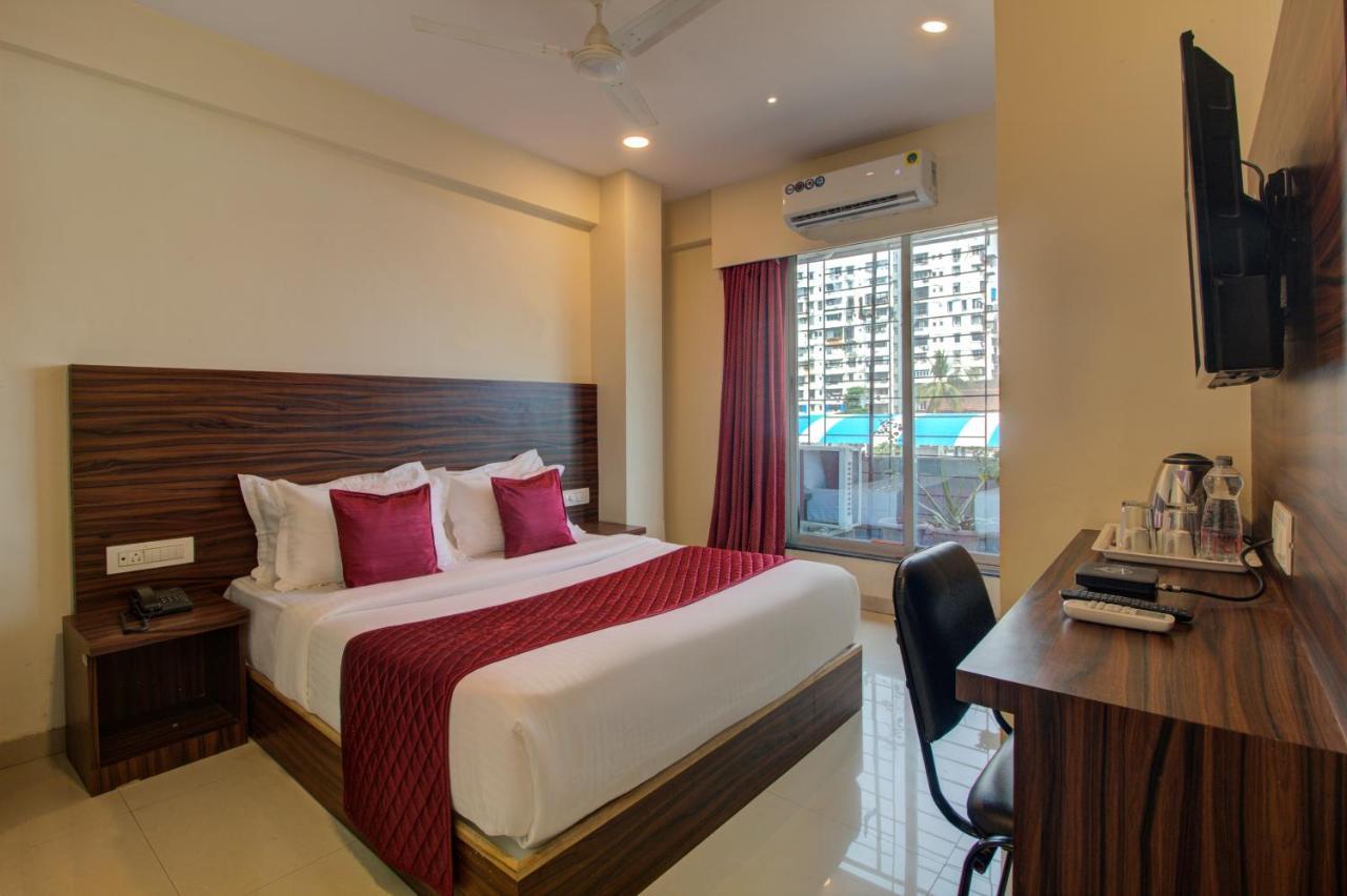 Hotel Malad Inn Opposite Malad Railway Station ムンバイ エクステリア 写真